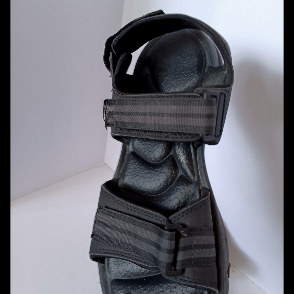 🖤 New Balance Mens Velcro Strap Sandals Black 11 Foam Footbed - Picture 11 of 12